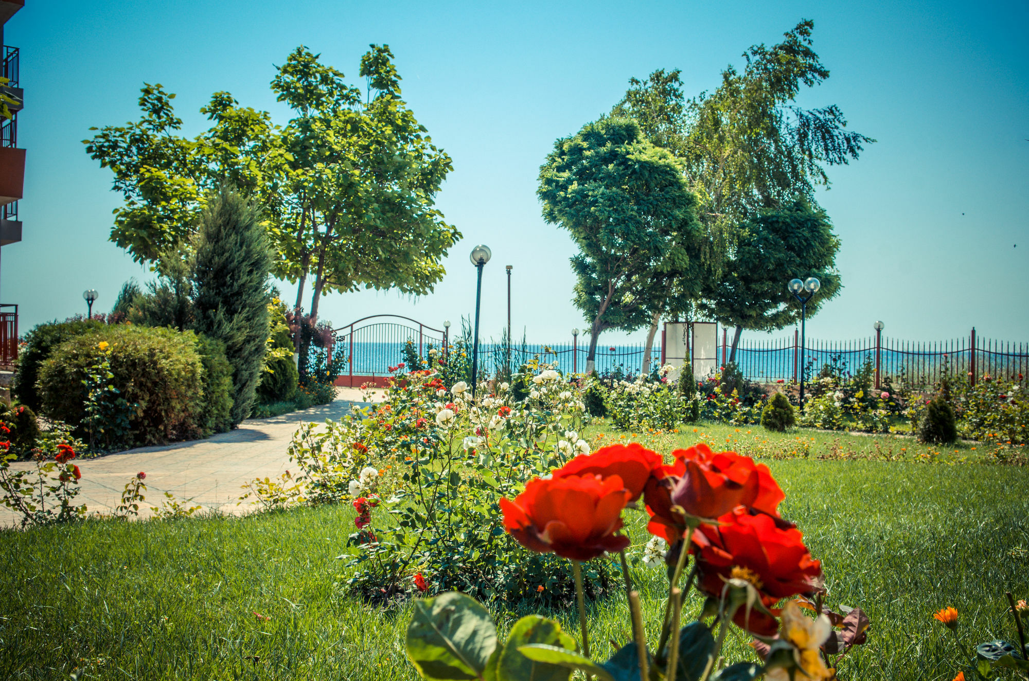 Riviera Fort Beach Равда Екстер'єр фото