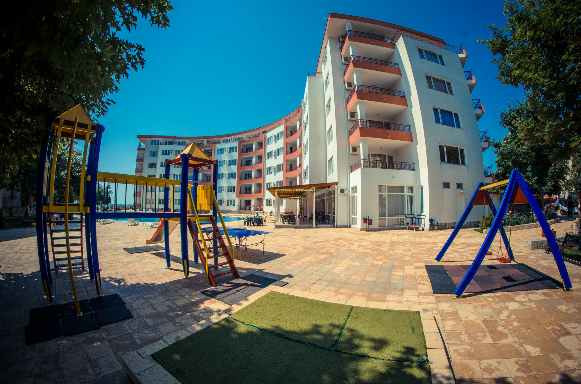 Riviera Fort Beach Равда Екстер'єр фото